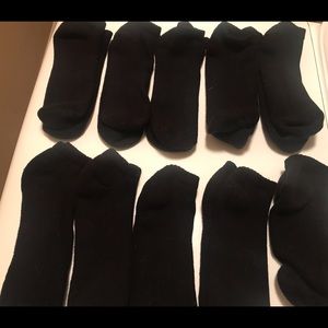 10 Pair of Black Men’s Socks (fits size 8-9 shoe)
